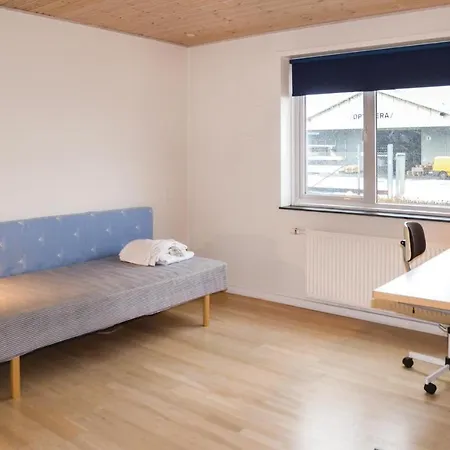 Three-bedroom In Norre Nebel