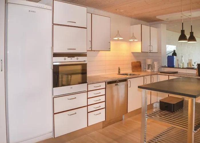 Ferienhaus Three-bedroom In *