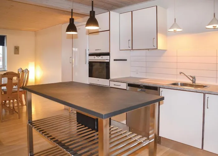 Three-bedroom In Ferienhaus