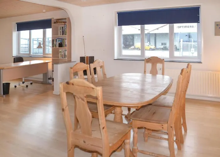 Three-bedroom In Ferienhaus