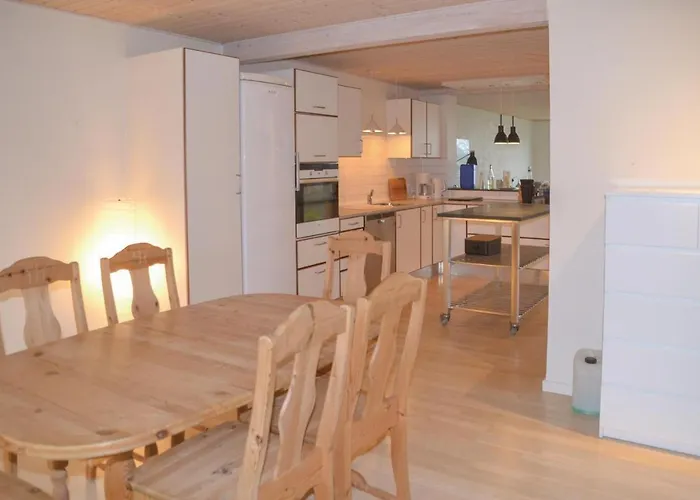 Three-bedroom In Ferienhaus